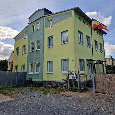 Familienfreundliche Fewo Mv Malchin Zewnętrze zdjęcie