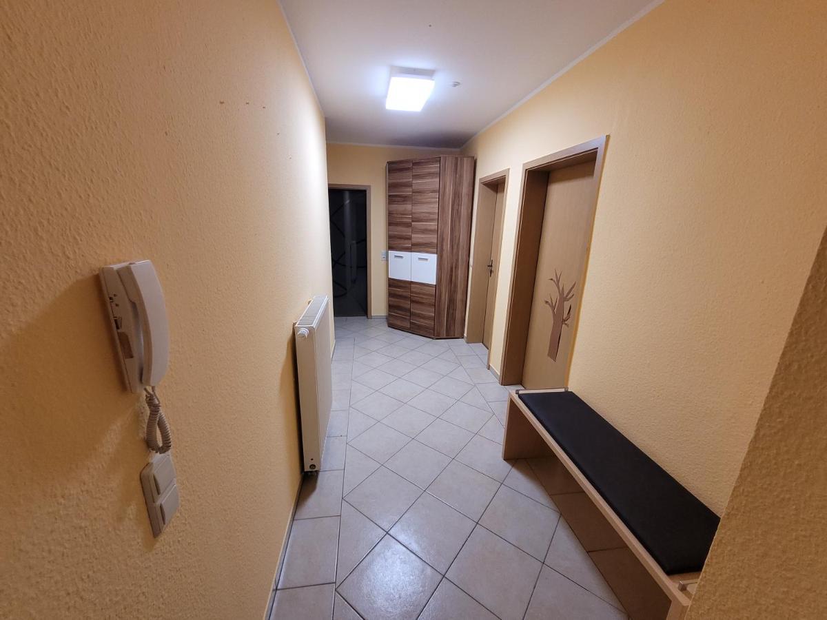 Familienfreundliche Fewo Mv Malchin Zewnętrze zdjęcie
